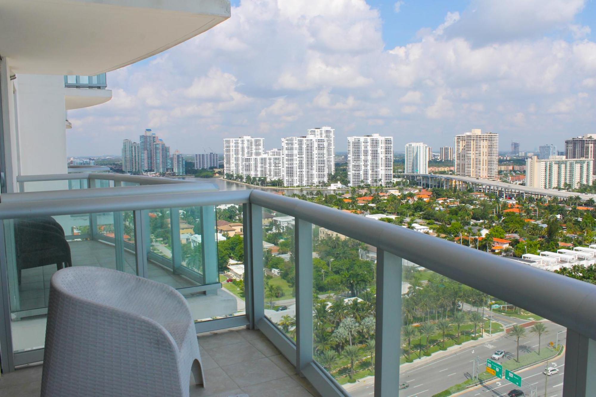 Marenas Beach Resort Sunny Isles Beach Buitenkant foto