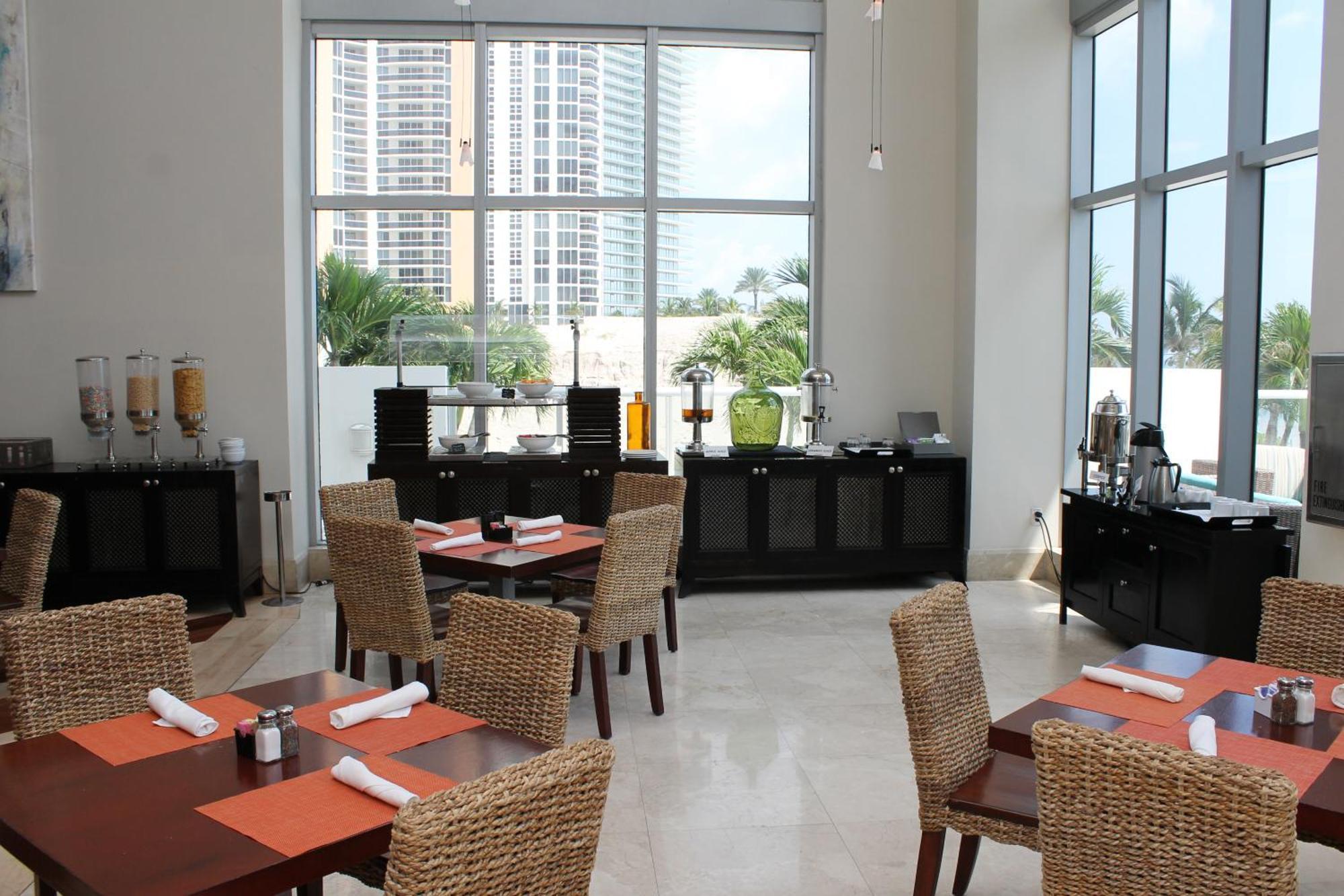 Marenas Beach Resort Sunny Isles Beach Buitenkant foto