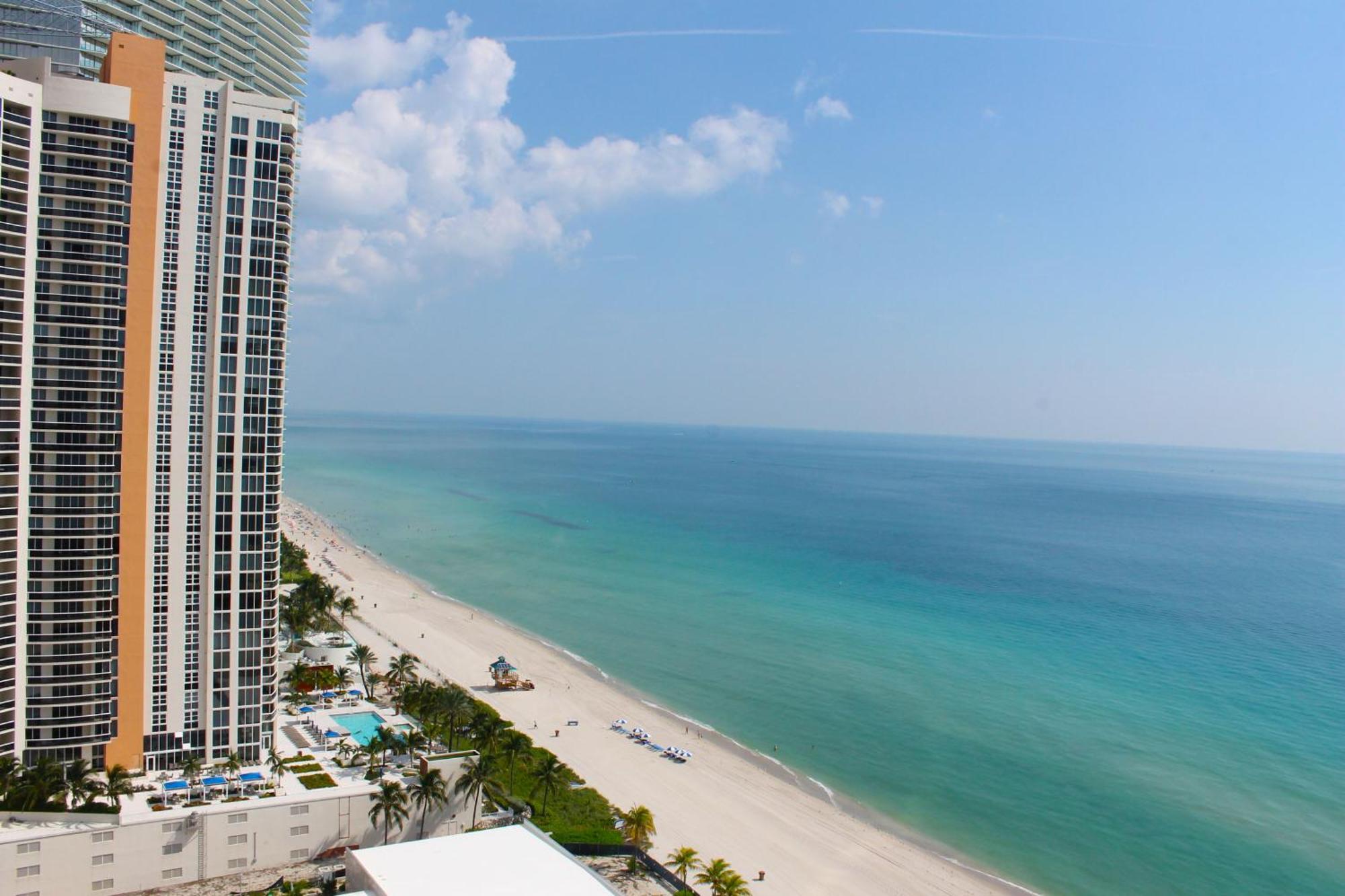 Marenas Beach Resort Sunny Isles Beach Buitenkant foto
