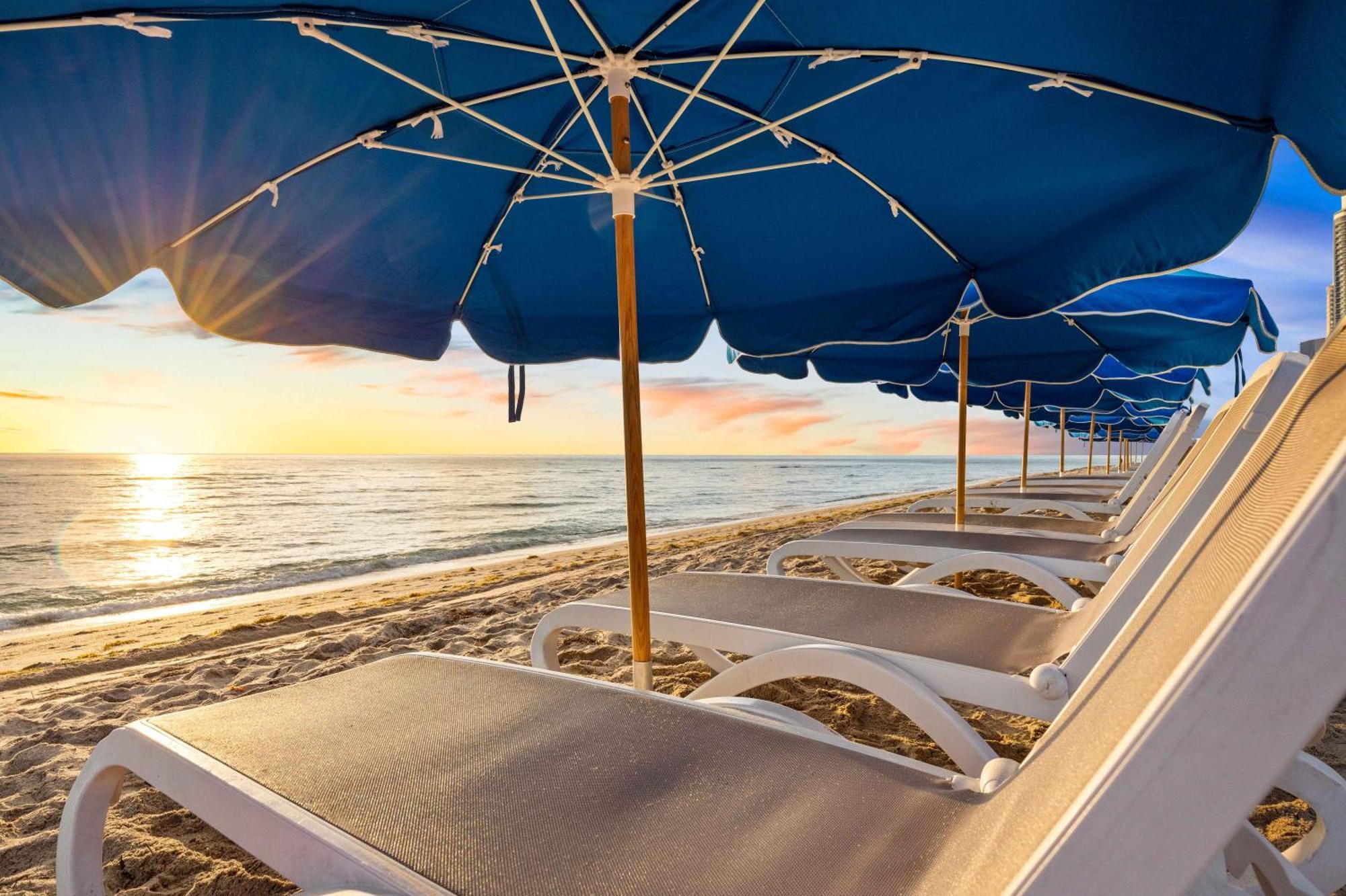 Marenas Beach Resort Sunny Isles Beach Buitenkant foto